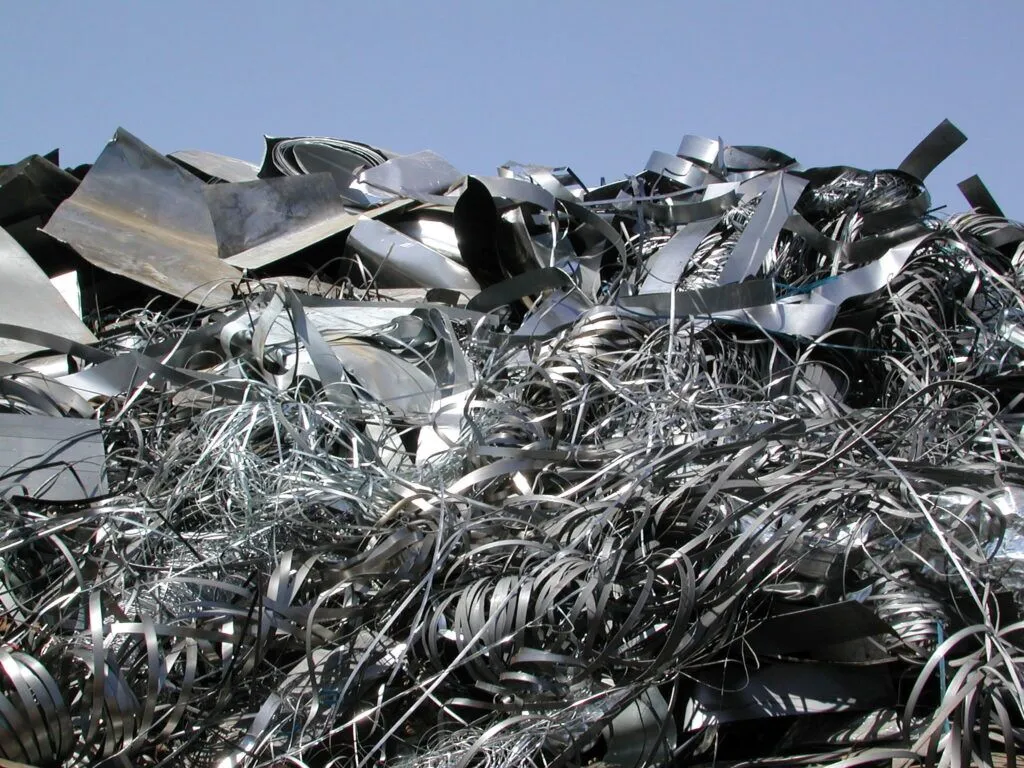 Oude metalen en oud ijzer laten ophalen door PWH Metalen